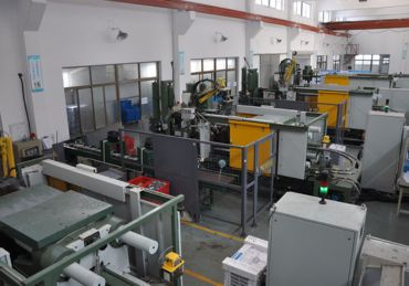 Aluminum pressure die casting line
