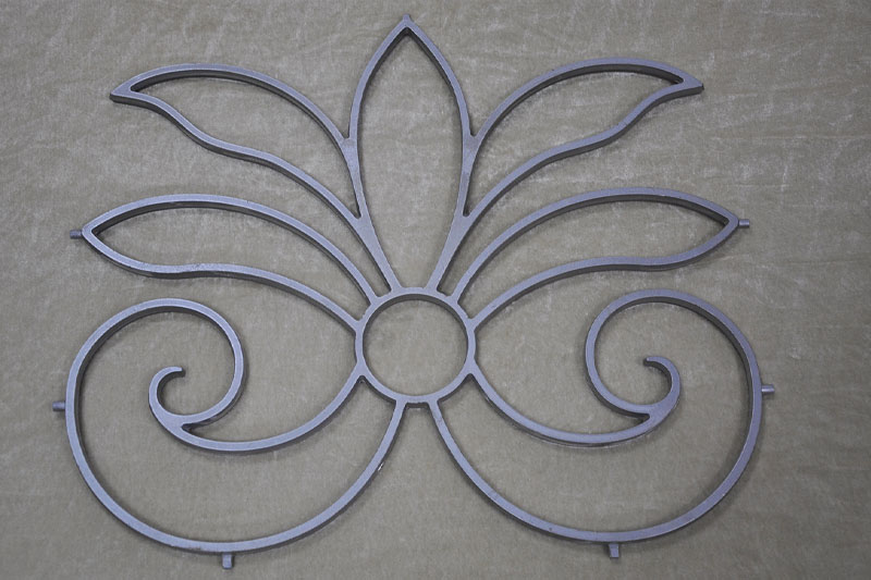 Cast aluminum fence panels