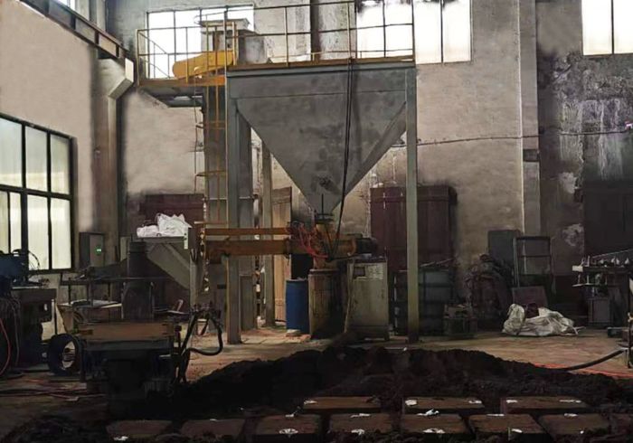 Sand casting equipment